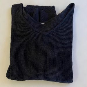 Lululemon knit sweater size 4